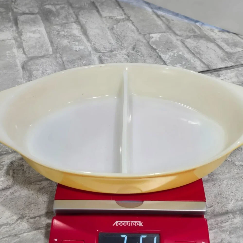 1950's Primary Yellow PYREX 1 1/2 Quart Oval Divided Dish Opal 1.5 Qt Divided Ca